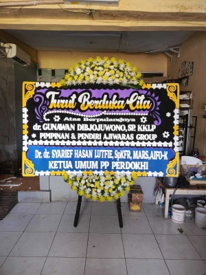 Papan Bunga di Cilandak Timur